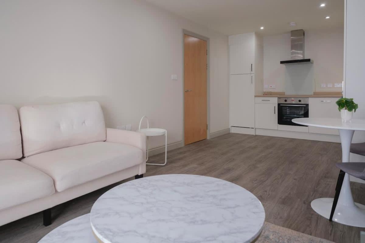 Charming 1-Bedroom Apartment In Leeds City Centre Perfect For Couples Or Solo Travelers Exteriér fotografie
